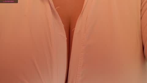 Snapshot of kaylacollins1 chatting on 01-29-25, 06:28 Kayla online show from 01-29-25, 06:28