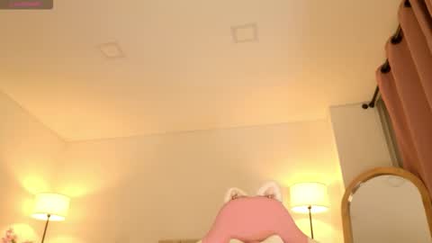 Snapshot of kaylacollins1 chatting on 09-15-25, 02:33 Kayla online show from 09-15-25, 02:33