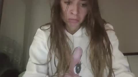 kaylaelizabeth97 online show from 04-12-26, 04:23