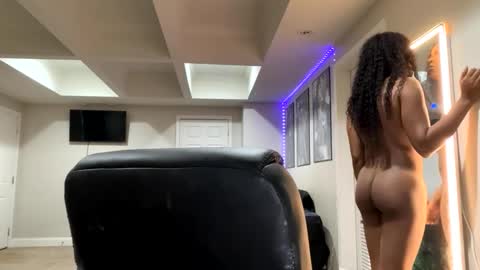 Snapshot of kaylagalaore chatting on 03-04-26, 03:40 kaylagalaore online show from 03-04-26, 03:40