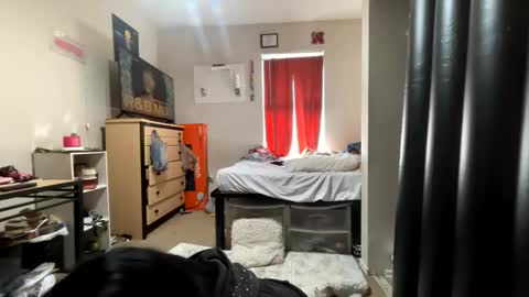 kaylagalaore online show from 04-27-26, 08:07