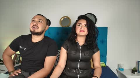 Snapshot of kaylavanber_ chatting on 01-05-25, 08:00 KAYLA  Damian online show from 01-05-25, 08:00