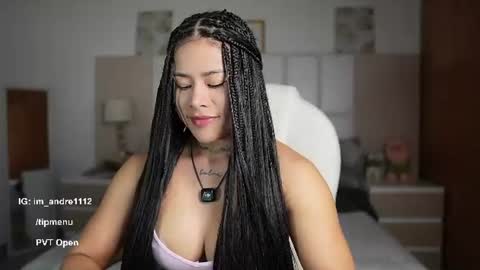 Snapshot of kayle__11 chatting on 07-18-26, 11:08 INSTAGRAM AND TW 11kayle online show from 07-18-26, 11:08