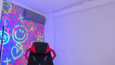 INSTAjohedija online show from 12-17-24, 11:05