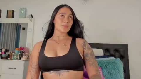 kaylee_scott_ online show from 07-16-26, 06:47