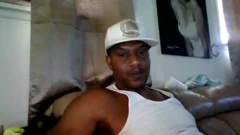 Snapshot of kayleekakesnslim chatting on 11-12-25, 07:03 kaylee kakes online show from 11-12-25, 07:03