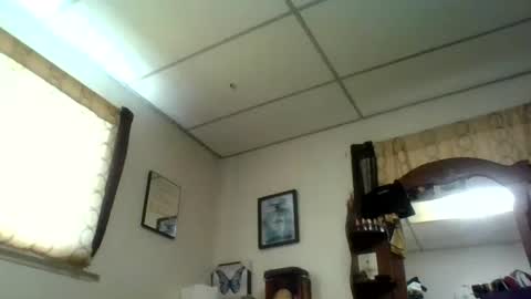 Snapshot of kayleekakesnslim chatting on 11-17-25, 02:56 kaylee kakes online show from 11-17-25, 02:56