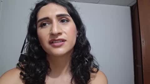 Snapshot of kayleesims_ chatting on 11-10-25, 08:57 Kaylee Sims online show from 11-10-25, 08:57