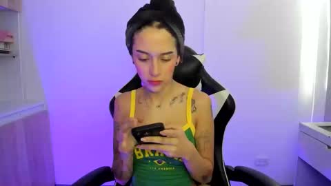 kaylie online show from 05-04-26, 08:49