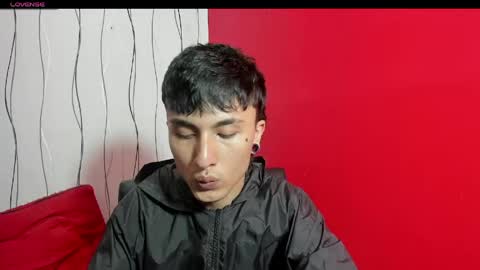 kayn_333 online show from 06-04-26, 03:56