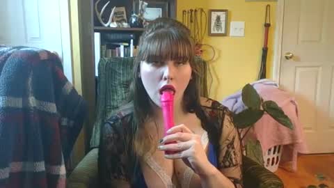 Katie Bird online show from 12-16-24, 07:21