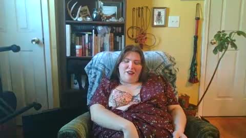 Katie Bird online show from 02-25-25, 10:07