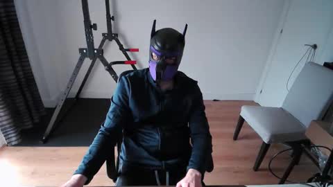 Snapshot of kaywolf89 chatting on 02-02-26, 03:44 Neon online show from 02-02-26, 03:44