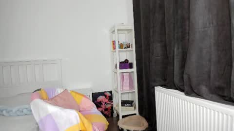 kayyrachyl online show from 06-12-26, 02:21