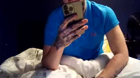 Snapshot of kayzmoney chatting on 10-22-25, 10:42 kayzmoney online show from 10-22-25, 10:42