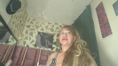 KAZSANDRAH online show from 09-14-25, 05:23