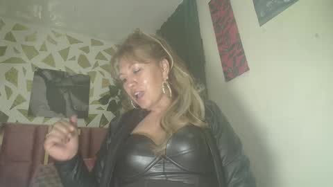 KAZSANDRAH online show from 09-21-25, 04:47