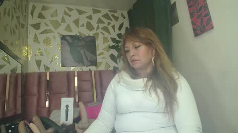 KAZSANDRAH online show from 09-28-25, 04:40