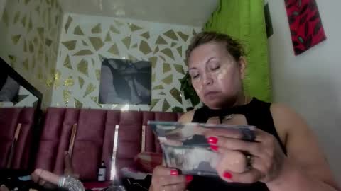 KAZSANDRAH online show from 11-15-25, 10:37