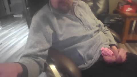 Snapshot of kchristi325 chatting on 12-21-24, 10:19 kchristi325 online show from 12-21-24, 10:19