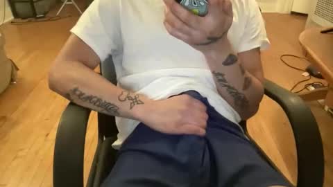 Snapshot of keesey23 chatting on 01-14-26, 03:56 Keesey23 online show from 01-14-26, 03:56