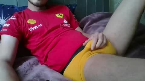 Snapshot of keetherwulf chatting on 04-20-26, 12:41 keetherwulf online show from 04-20-26, 12:41
