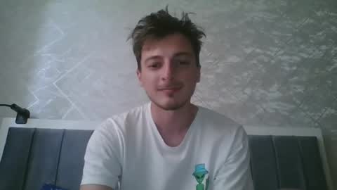 Snapshot of keetherwulf chatting on 04-29-26, 12:53 keetherwulf online show from 04-29-26, 12:53