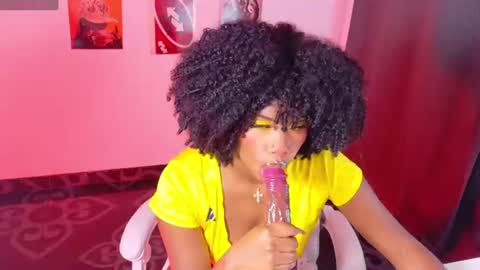 Snapshot of kehlannis_ chatting on 06-18-26, 10:47 Kehlannis online show from 06-18-26, 10:47