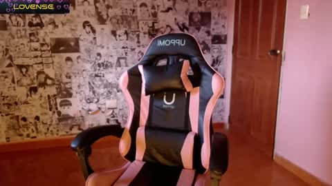 Kimk online show from 02-04-25, 09:52