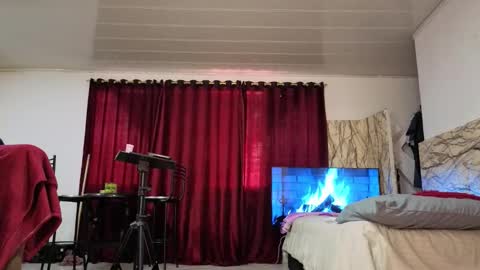 Snapshot of keiler_02 chatting on 03-15-26, 09:43 keiler online show from 03-15-26, 09:43