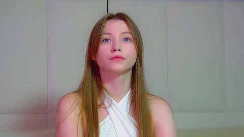 Keira online show from 10-07-25, 06:16