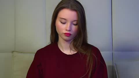 Keira online show from 04-28-26, 06:13