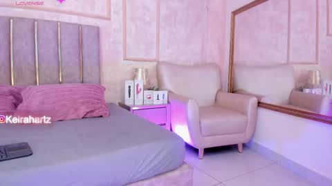 keirahartz online show from 11-28-25, 03:53