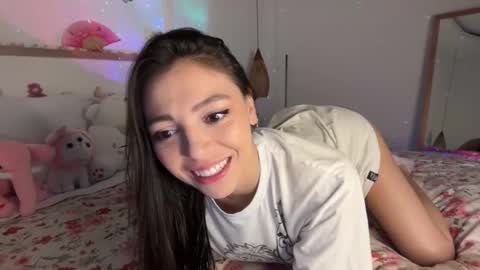 keira online show from 12-05-25, 12:08