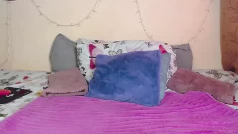 Snapshot of keisy_x chatting on 02-12-25, 06:09 karo   online show from 02-12-25, 06:09