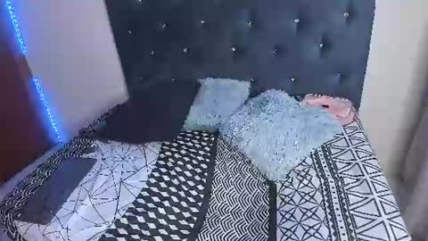 keitch_cute online show from 07-09-26, 01:37