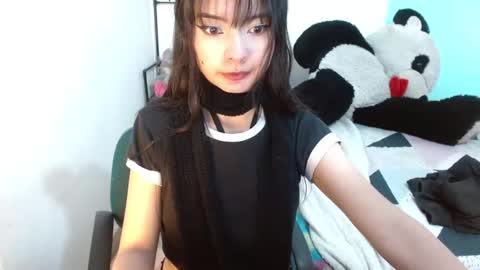 Snapshot of keity_russo03 chatting on 10-30-25, 04:08 annie rosse16 online show from 10-30-25, 04:08