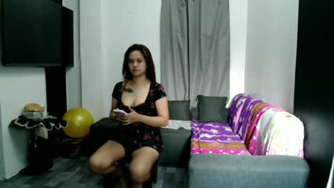 Snapshot of keizel chatting on 06-16-26, 11:18 pepper online show from 06-16-26, 11:18