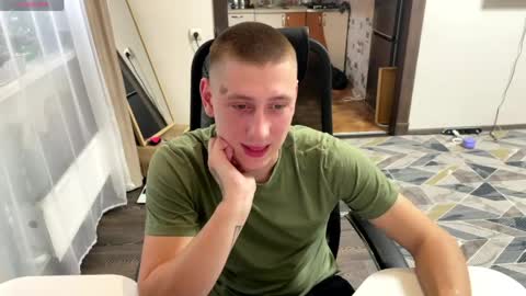 Snapshot of keksik__ chatting on 05-23-26, 01:04 keksik__ online show from 05-23-26, 01:04