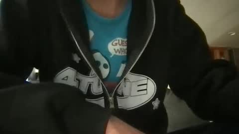 Snapshot of kelkun2828 chatting on 09-12-25, 10:43 kelkun2828 online show from 09-12-25, 10:43