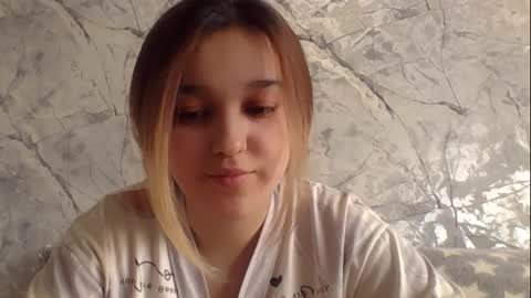 Snapshot of kelli_nuna_bebe chatting on 05-01-26, 10:31 kelli_nuna_bebe online show from 05-01-26, 10:31