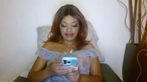 Snapshot of kelliecapri chatting on 11-29-25, 06:16 Kellie online show from 11-29-25, 06:16