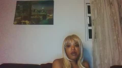 Snapshot of kelliecapri chatting on 03-03-26, 07:03 Kellie online show from 03-03-26, 07:03