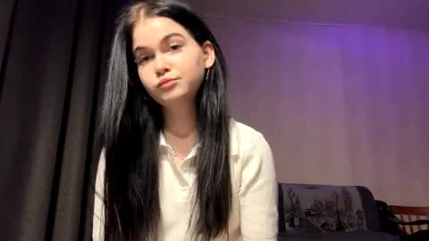 Snapshot of kelligosda chatting on 04-04-26, 03:42 Bella online show from 04-04-26, 03:42