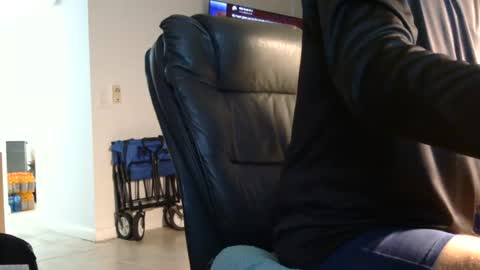 Snapshot of kellmeister60 chatting on 06-26-26, 02:05 Kellmeister63 online show from 06-26-26, 02:05