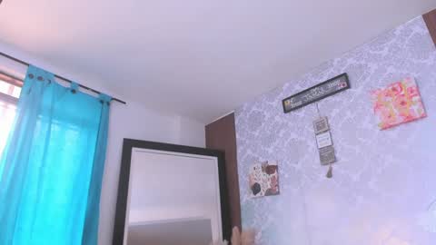 kelly__thomson online show from 09-12-25, 07:36