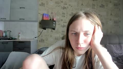 Snapshot of kelly_gerzikaaa chatting on 10-26-25, 06:30 kelly_gerzikaaa online show from 10-26-25, 06:30