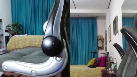 KELLY online show from 04-27-26, 04:54