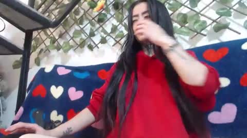 Snapshot of kellyandkataleya chatting on 11-24-25, 06:07 kelly kata Lovense is on PVT ALWAYS OPEN online show from 11-24-25, 06:07