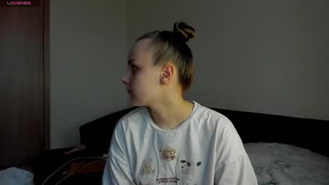 Snapshot of kellycartie chatting on 07-04-26, 04:46 Im Kelly online show from 07-04-26, 04:46